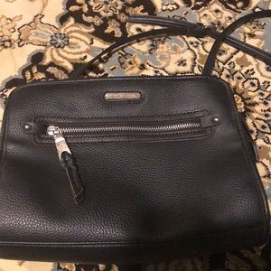 DANA Buchman black hand bag